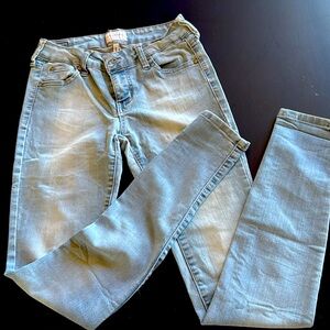 Celebrity Pink sz1/25 Stretch Skinny Jeans